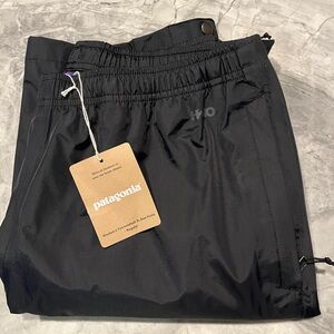 NWT! Patagonia Women's Torrentshell 3L Rain Pants! Regular fit!